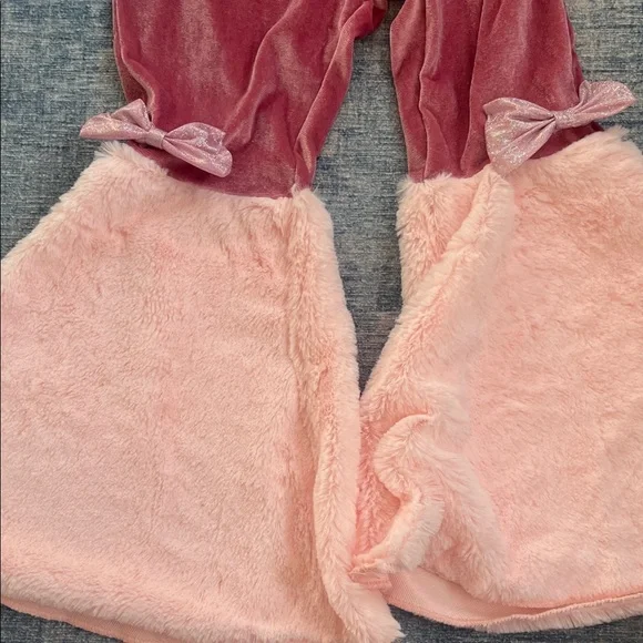 Spirit Pink Plush Bunny Costume for Toddler 5/6 - Picture 5 of 7